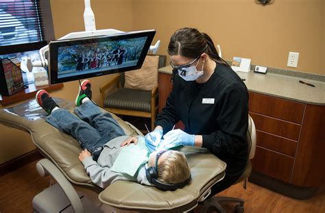 family dental care aberdeen sd.